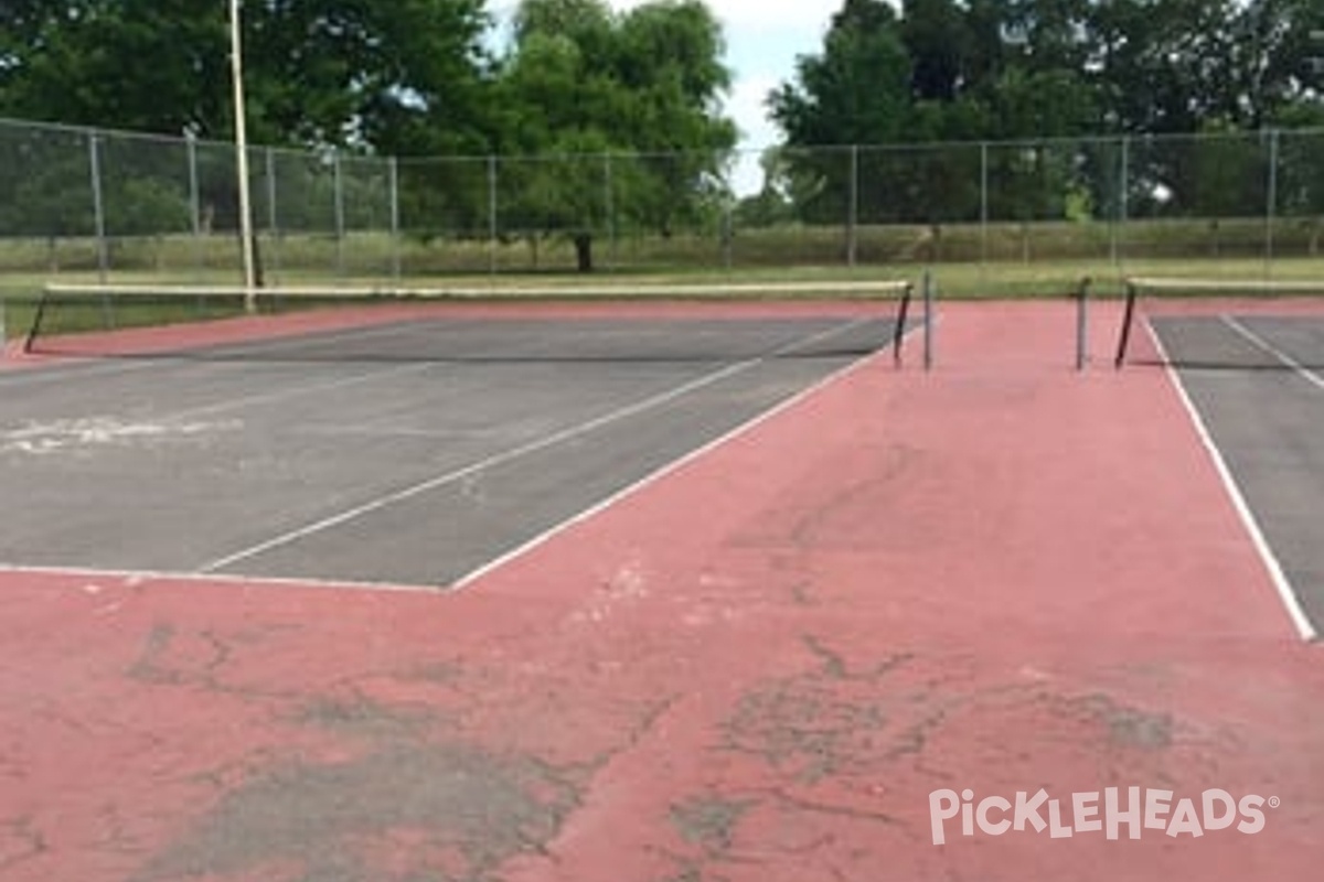 Photo of Pickleball at Larchmont Community Park